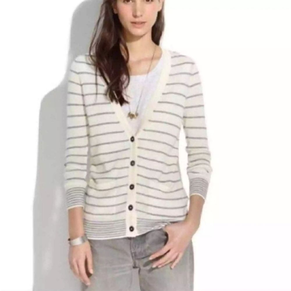 Madewell Gray White Striped V-neck Pocket Button Cardigan Sweater Women’s Small